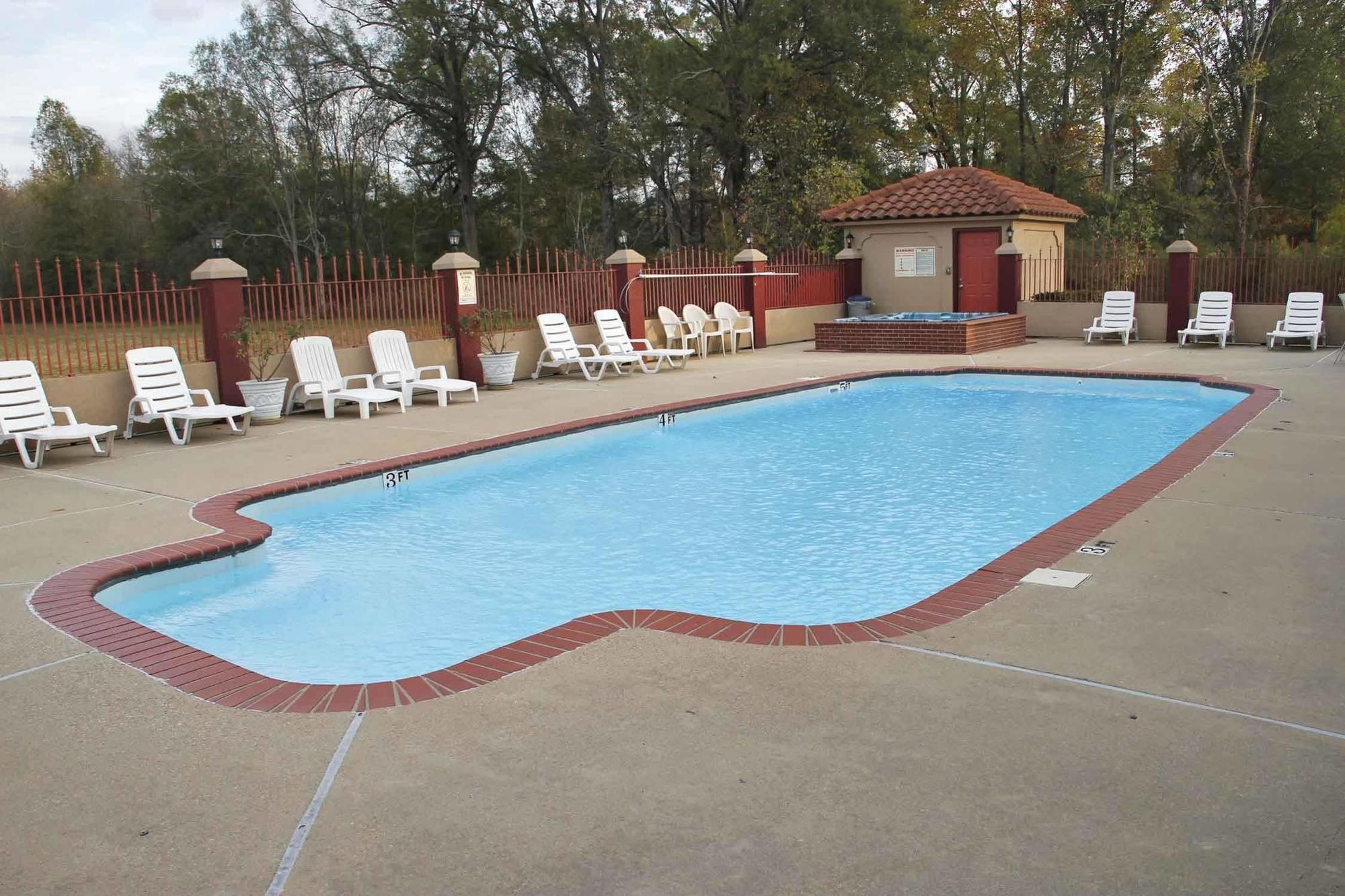 Best Western Airport Inn Monroe Facilidades foto